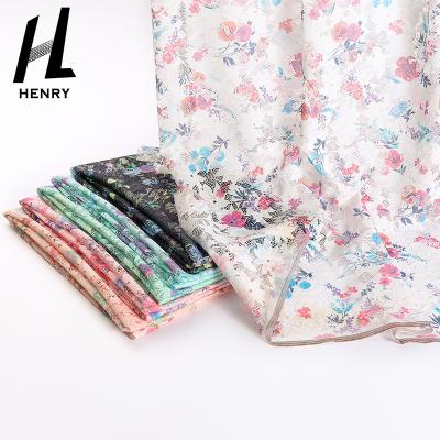 China Low MOQ Sustainable Factory Customized Floral Design Fabric By The Yard Woven 100% Polyester Printing Diaital Mesh Fabric For Dress for sale