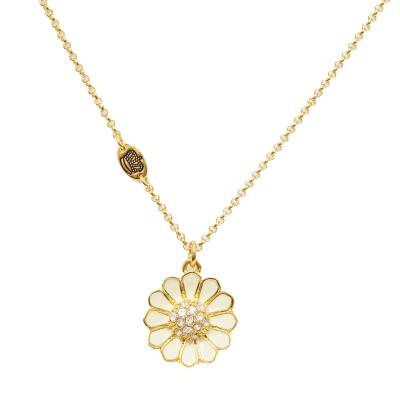 China FASHIONABLE Factory Wholesale Price Jewelry Best Gift 18k Gold Plated Necklace White Daisy Necklace Jewelry Gift For Women for sale