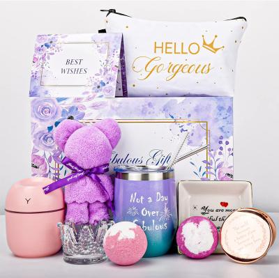 China Presentation Gift Set Premium Birthday Women Relaxing Spa Gifts for Giris Christmas Bath Set Gift Ideas gift ideas for women for sale