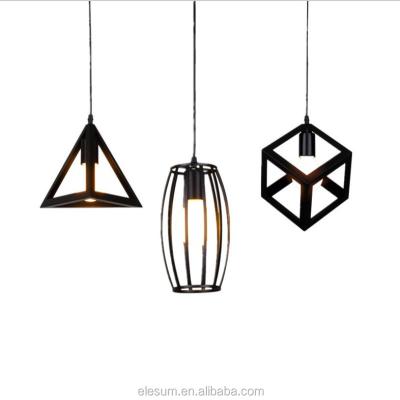 China Art Unique Hot Modern Selling Restaurant Black Nordic Indoor Loft Iron Kitchen Retro Design Hanging Pendant Lamp with 3 in 1 E27 Lamp Holder for sale