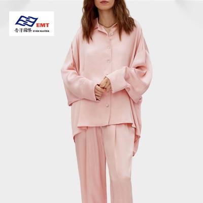 China Breathable Home Wear Custom Washable Luxury Ladies Women Long Sleeve Sleepwear Pink Silk Pajamas for sale