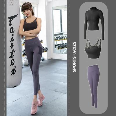 China QUICK DRY 2022 Summer Tracksuits Women Fitness Sports Clothes 3 Pieces Women Fitness Sportswear for sale