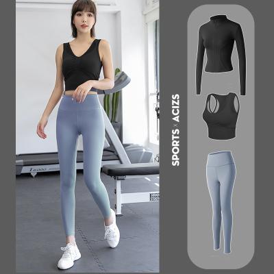 China QUICK DRY Summer Tracksuits Fitness Women Sports Clothes 3 Pieces Sets Women Sportswear for sale