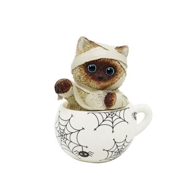 China Professional Custom Customized Lovely Cat Resin Cat Ornaments Crafts Tea Cup OEM Resin Collectible Figures for sale