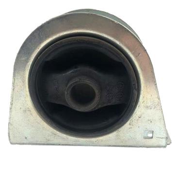 China Long Life Span Factory Direct Selling Auto Parts Engine Mount Transmission Mount Engine Parts MR333577 for sale