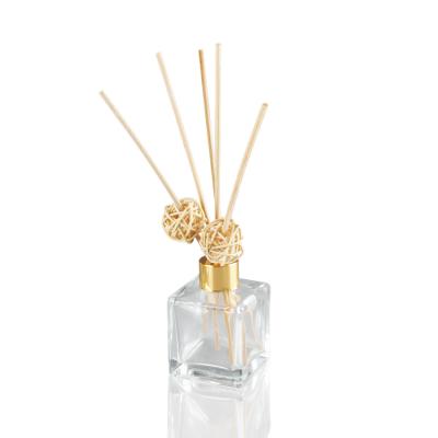 China Gift & Craft Perfume Reed Diffuser Bottle Luxury Wholesale Custom Flat Square Shape Personal Care 120ml White Glass Screw Top Top NC; jia for sale