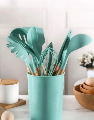 China Sustainable Kitchen Accessories Kitchen Instrument Set Kitchen Utensil Set Wooden Handles Silicone Utensils Set for sale