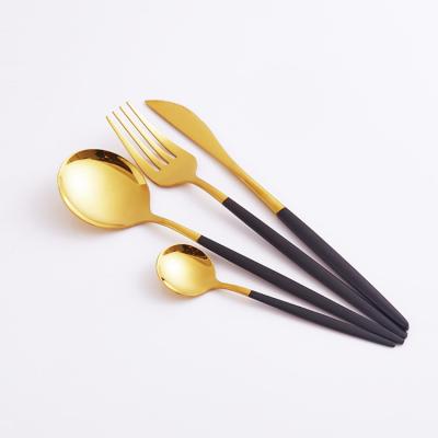 China High quality durable copper color metal flatware sets cultery set stainless steel rose gold cutlery brass spoons with special design for sale