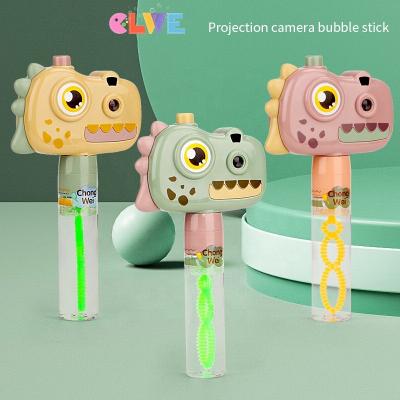 China Hot sale kidsmania children dinosaur projection lamp bubble magic wand summer novelty plastic bubble stick camera projection for sale