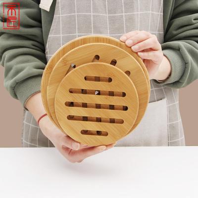 China Hotel Viable Creative Household Pot Table Kitchen Household Plant Coaster Round Place Mat Thickened Heat Insulation Bamboo Mat for sale