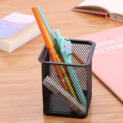 China Modern Simple Grid Iron Metal Stationery Student Net Pen Holder Net Iron Office Supplies Storage Bucket Table Table Manufacturers Wholesale for sale