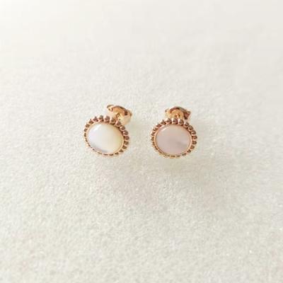 China 2022 new fashion simple gold-plated women's elegant temperament shell earrings for sale