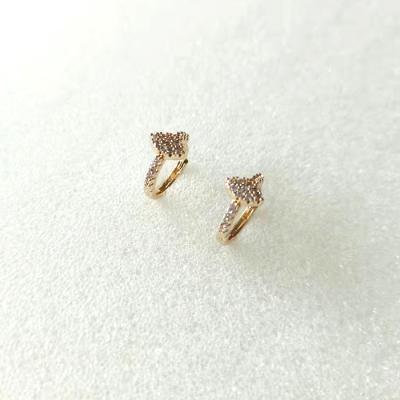 China Factory Wholesale 18K Zircon Gold Plated Fashion Simple Circle Stud Earrings Women's Fashion Cubic Stud Earrings Metal Stamping Earring Blanks for sale