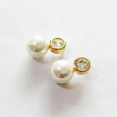 China Popular Design 18K Fashion 202 Gold Plated Irregular Earrings Jewelry Exquisite Attractive Pearl Dangle Women's Accessories for sale