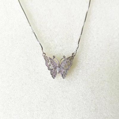 China New Fashion Fashion Hot Sale Butterfly Necklace Lady Elegant Gold Plated Chain Necklace for sale