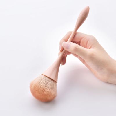 China New Loose Fan Brush Small Size Makeup Brush Beauty Blush Brush for sale