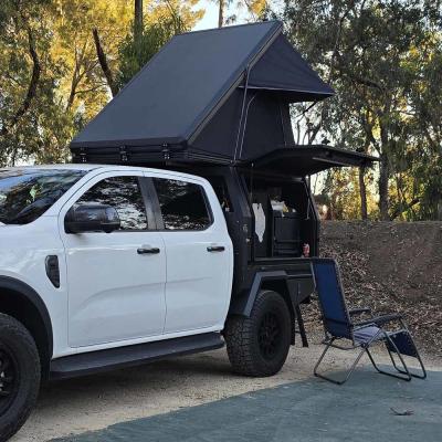 China Tenda de telhado de carro para SUV à prova d'água para 4 pessoas à venda