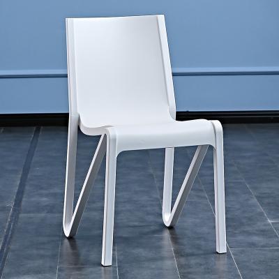 China Wholesale Cheap Price (Size) Adjustable Chair Modern Minimalist Home Furniture All PP Plastic Dining Chair Modern Dinner Chairs Leisure Plastic Ch for sale