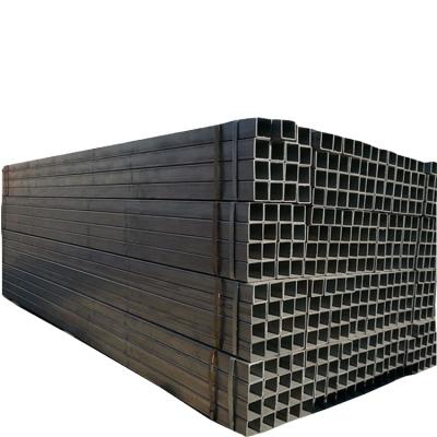 China Pipe Fence Panel And Liquid Strong Iron Galvanized Structural Steel Pipe For Family Farm for sale