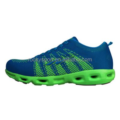 China Walking Flyknit Shoes OEM Mens Ladies Walking Shoes Lightweight Fly Knit Shoes HT-109720-001 for sale