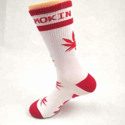 China Wholesale Bulk Custom Cotton Antibacterial Canada Socks With Red Leaf Logo Socks for sale