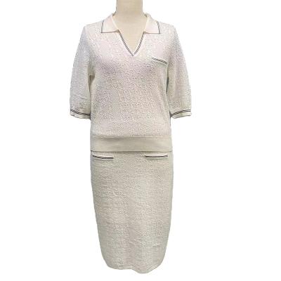 China High End Anti-pilling Knit V-Neck Luxury Women's Knitted Set 2 Piece Skirt Set Women Clothing for sale