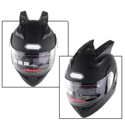 China Fashion Manufacturers Horn Helmet Man Women Casco Full Face Helmets Bike Motorcycle With Removable Cool Personality Horn for sale