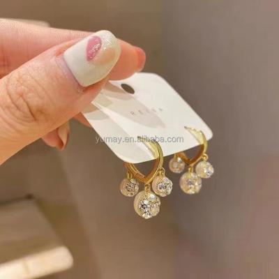 China 2022 CLASSIC silver fashion high quality gold color stainless steel link chain drop earrings with rhinestones women for sale