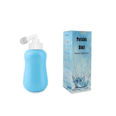 China High Capacity Durable Lightweight Blue Travel Portable Bidet Bottle Easy Setup For Personal Hygiene And Cleaning for sale