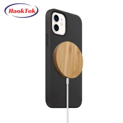 China Popular Products 2023 Qi Charging Station Stand Magnet 15w Wireless Charger Wood Mobile Phone Magnetic Wooden Chargers Dish Fast Wireless Charger for sale