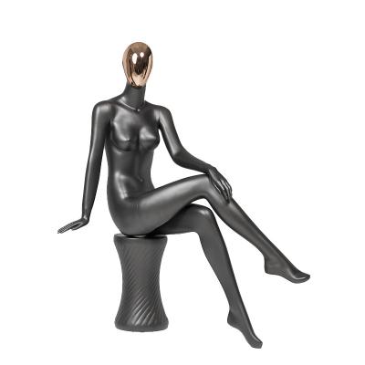 China Fashionable Sitting Female Mannequin Solid Construction For Marketing Promotion for sale