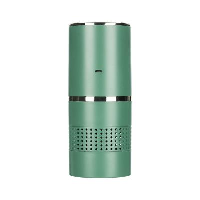 China New Design Pm2.5 Car Collar Air Purifier Portable Smart Portable Air Purifier For Adults And Children for sale