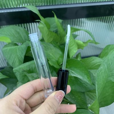 China Cosmetic Lip Gloss Tube 4ml Clear Lip Gloss Tube Empty Lip Gloss Tubes With Magic Wands Custom Logo for sale