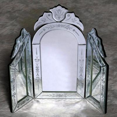 China Hot Sale French Palace Style Home Use Small Venetian Tripple Dressing Make Up Mirror for sale