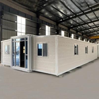 China Modern Portable and Expandable Prefab Mobile Container House 40FT  Tiny Home Design for sale