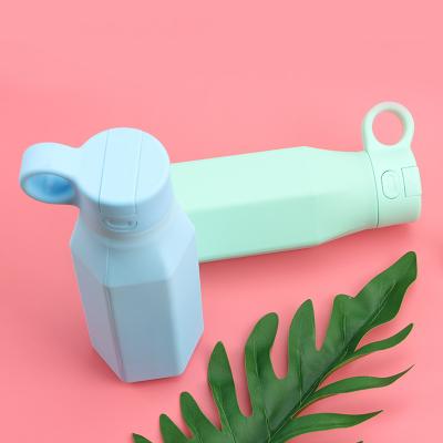 China Sustainable Eco Friendly Water Drinkware Kids Drinks Bottle Custom School Portable Leakproof BPA Free Silicone Sports Water Bottle For Kids for sale