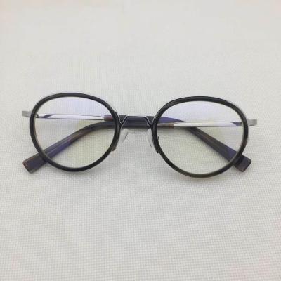 China Newest Ladies glasses metal & plastic optical frames for sale