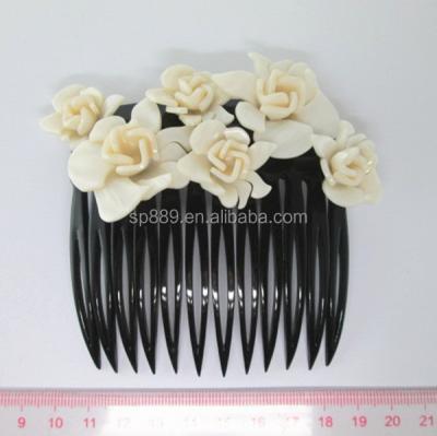 China Plastic Acetate Resin Flower Hair Accessories Butterfly Hair Comb Acetate Hair Combs for sale