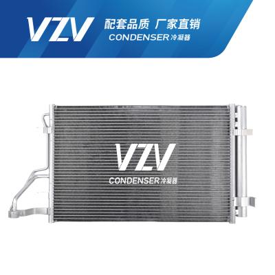 China HYUNDAI AC Condensador 97606-2H000/97606-0Q000 à venda