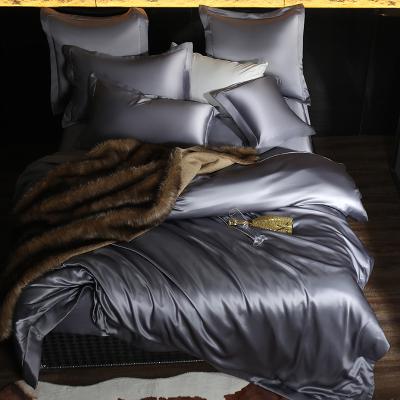 China Luxury Nondisposable Mulberry Duvet Cover Sheets Seamless Bedding Sets 100% Pure Silk for sale