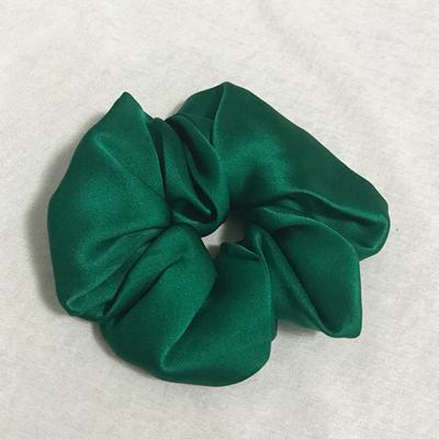 China Bundle 7cm Large Extra Wide 100% Silk Hair Oversized Scrunchy Hair Band for sale