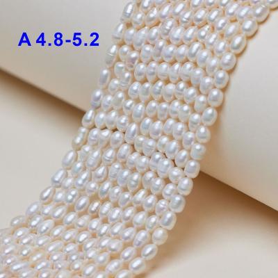 China DIY For Jewelry Making 4.8-5.2mm A Grade Rice White Pearl Beads Mini Beads With Hole for sale