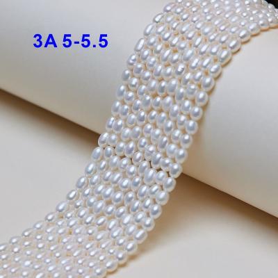 China DIY For Jewelry Making 5-5.5mm Grade 3A Rice Beads Strand Loose Bead White Freshwater Pearls For Jewelry Making for sale