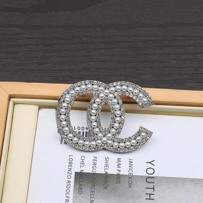 China Brooch Alloy cc Brooch Pin Women Jewelry Designer Crystal Brooches for sale