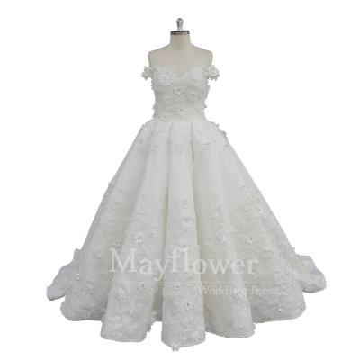 China Anti-static Luxury Crystal Bridal Ball Gown Lace Wedding Dress 3d Flower for sale