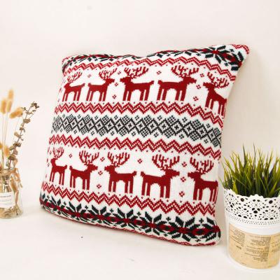 China Non-Toxic Vintage Reindeer Ethnic OEM ODM Crochet Christmas Cushion Covers For Home Decoration for sale