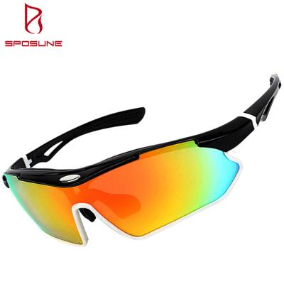 China UV400 UV400 Shatterproof PC Recycling Glasses Top Sale Sports Glasses Eye Protection Polarize Sports Sunglasses For Men for sale