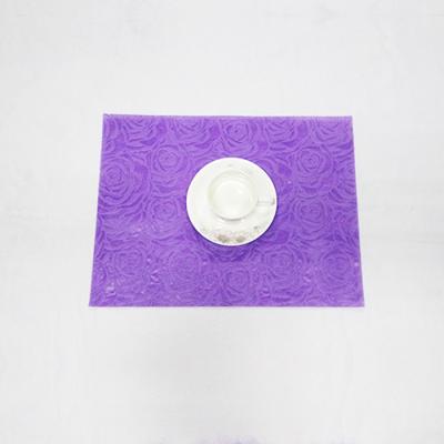 China Mat Tabletop Item Disposable Non-Toxic Non-Woven Placemat Stocked for sale