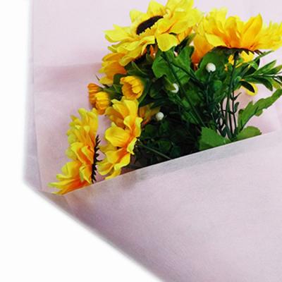 China Nonwoven Gift Home Decoration Flower Wrap Polyester Material Floral Wrapping Paper Wrap for sale