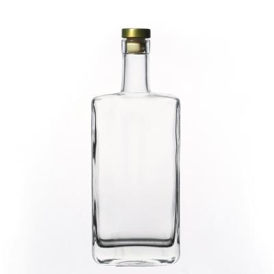 China Hot Sale Wholesale Empty Wine Crystal Clear Spirit Glass Wine Liquor Bottle With Lids for sale